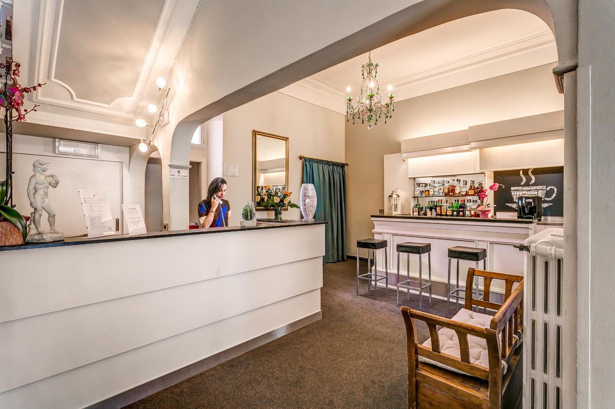 Hotel Arno Bellariva Florence Buitenkant foto