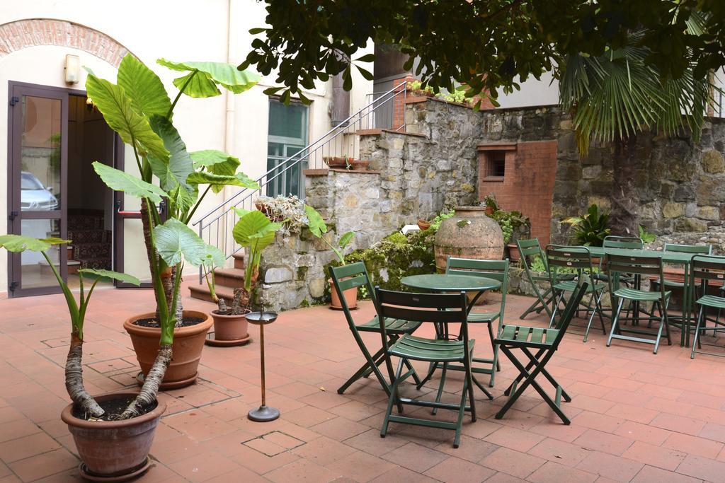 Hotel Arno Bellariva Florence Buitenkant foto