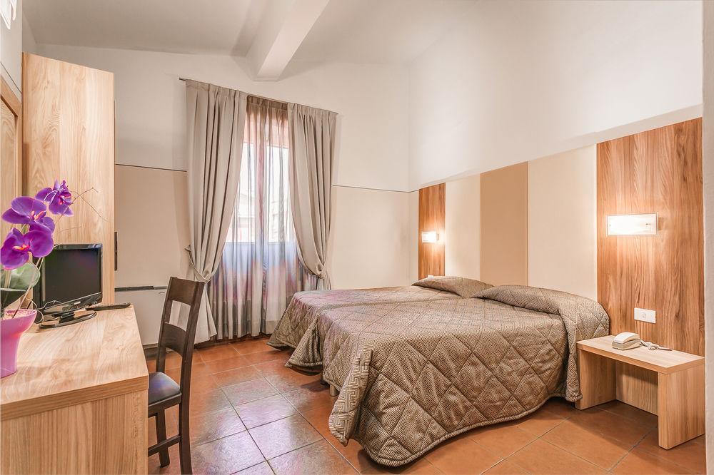 Hotel Arno Bellariva Florence Buitenkant foto
